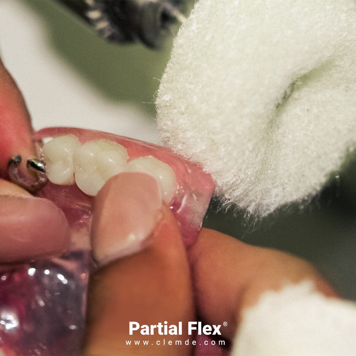 Curso de capacitación 2 en 1 prótesis flexibles Partial Flex® + Acrílico Acripress® CLEMDE Dental